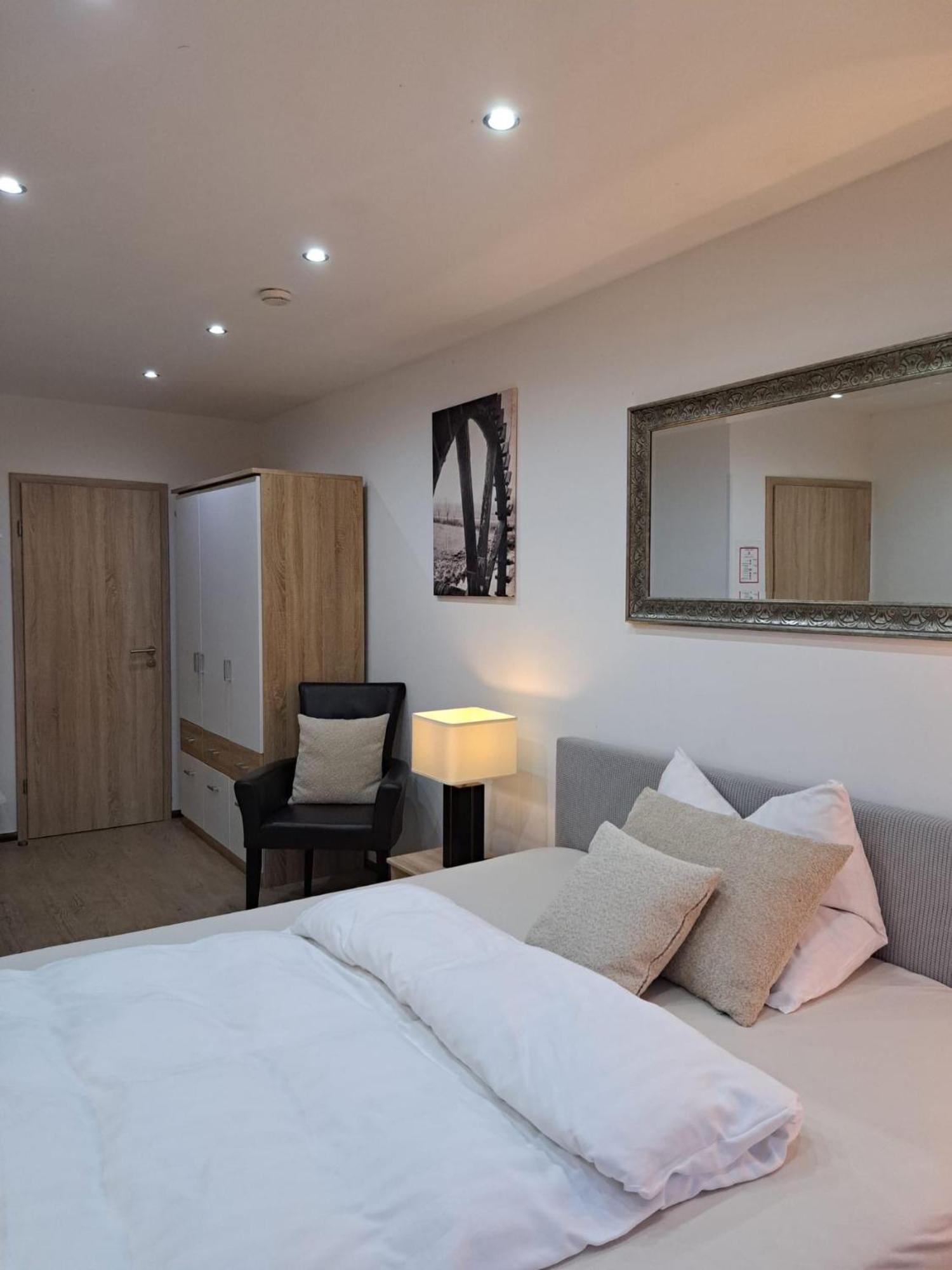 Hotel & Restaurant Brommler Muehle Gangelt Екстер'єр фото